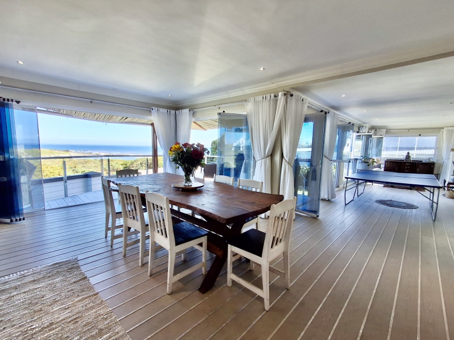 5 Bedroom Property for Sale in Grotto Bay Western Cape